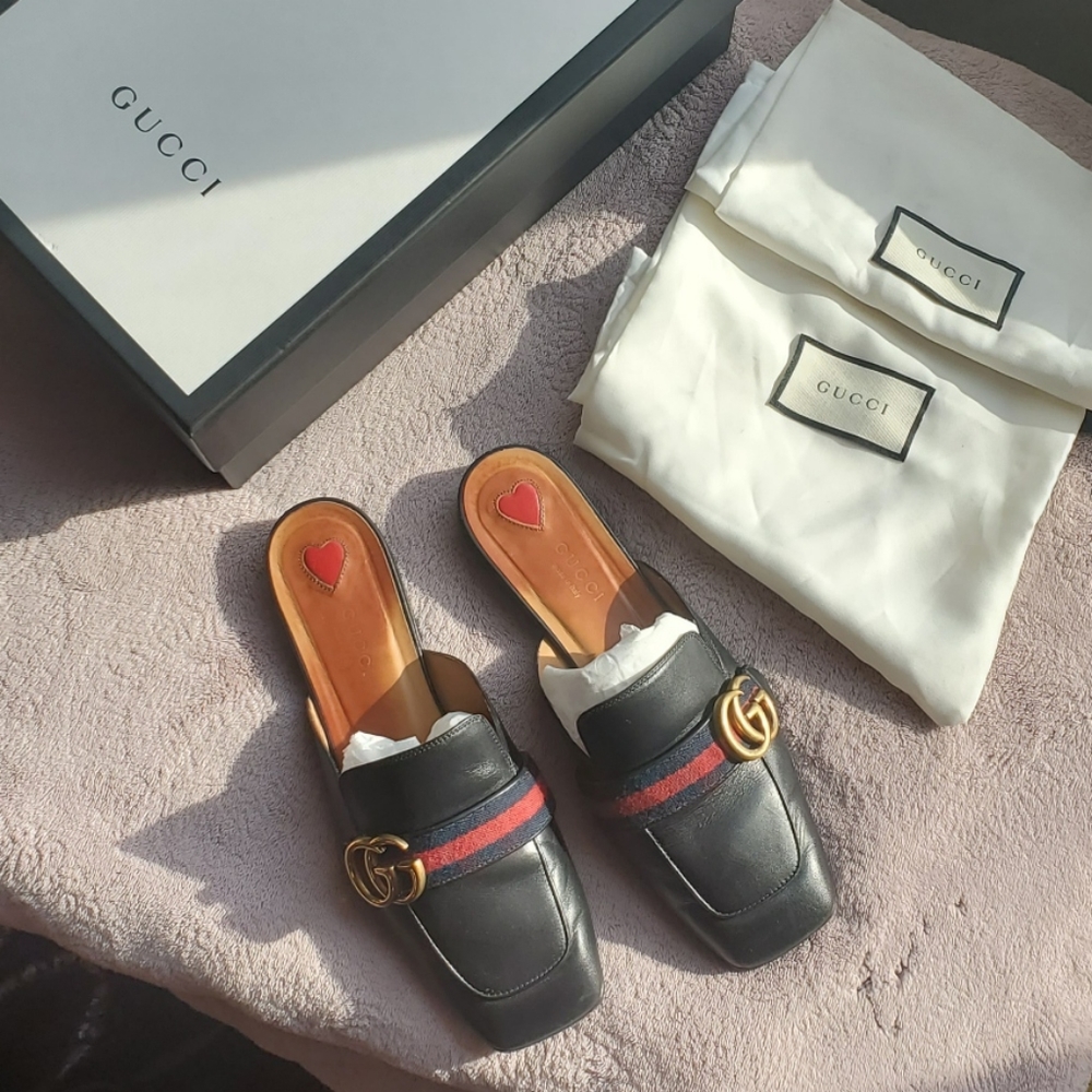 Gucci Peyton Slides